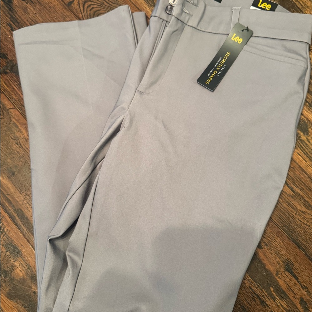 Kohl's Women's Light Gray Straight Leg Pants